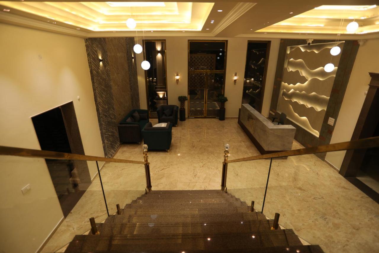 Chandan Kasturi Resort Dariawad Bagian luar foto